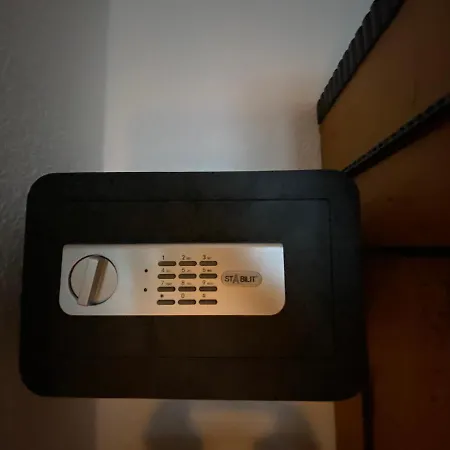 Privatapartment Relax-inn, Netflix & Sky Tv! 아파트